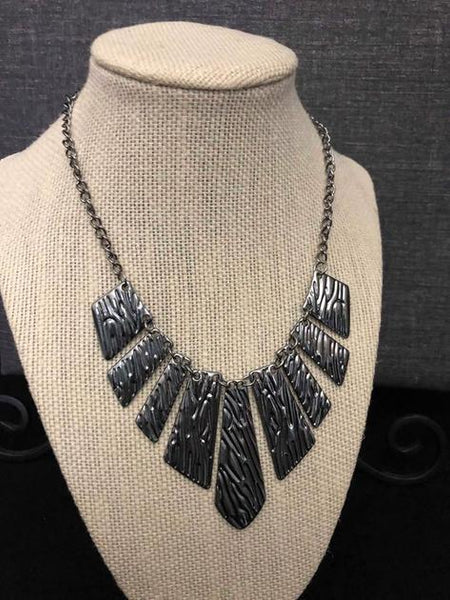 Texture Tigress - Black